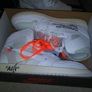 Jordan 1s "off white"